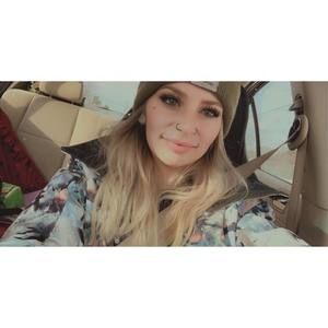 Meet your Posher, Kara